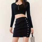 Button-side Knit Mini Skirt