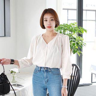 V-neck 3/4-sleeve Pintuck Blouse
