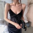 V-neck Velvet Dress Black - One Size
