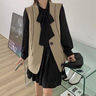 Tie-neck Long-sleeve Shift Dress / Striped Single-button Vest