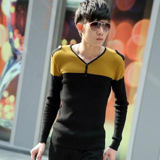 Color-block V-neck Knit Top