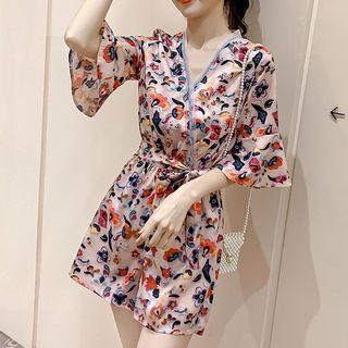 Elbow-sleeve V-neck Floral Romper