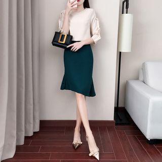 Set: Ruffle Trim 3/4-sleeve Blouse + Ruffle Hem Pencil Skirt