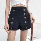 Double-buttoned Shorts