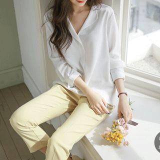 Open-placket Slit-sleeve Blouse