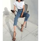 High-waist Tapered Jeans Wit Belt