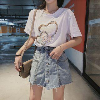 Set: Sequined Heart Short-sleeve T-shirt + Button Denim Mini A-line Skort