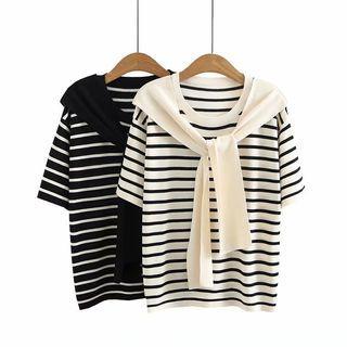 Set: Short-sleeve Striped T-shirt + Cape