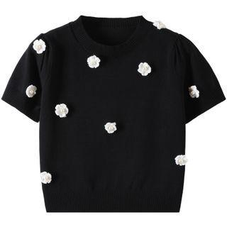 Short-sleeve Flower Accent Knit Crop Top