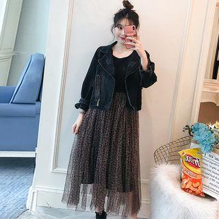 Buttoned Denim Jacket / Leopard Pleated Mesh Skirt