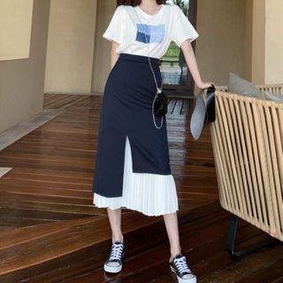 Set: Short-sleeve T-shirt + Pleated Panel Midi Skirt