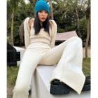 Cut Out Sweatshirt / Sweatpants