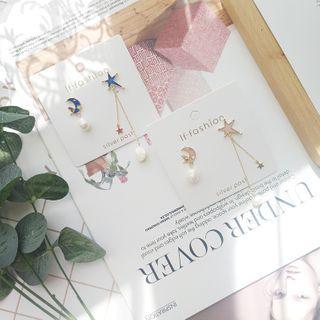 Non-matching Alloy Moon & Star Faux Pearl Dangle Earring