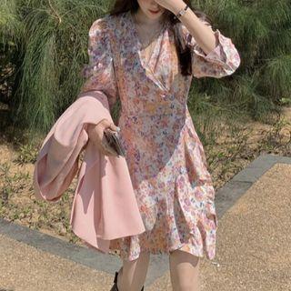 Long-sleeve Plain Blazer / Long-sleeve V-neck Floral Dress