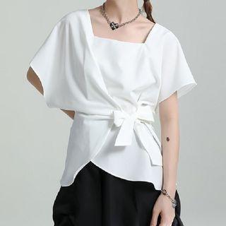 Elbow-sleeve Square Neck Ribbon T-shirt