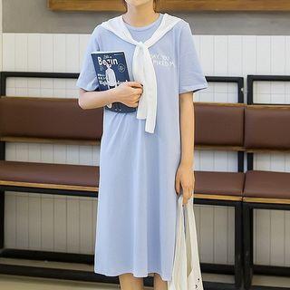 Short-sleeve Lettering T-shirt Dress With Shawl
