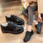 Contrast Stitching Platform Lace-up Shoes