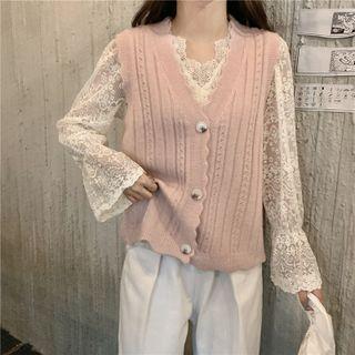 Knitted V-neck Waistcoat/lace Blouse