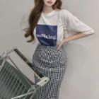 Loose-fit Printed T-shirt / Checker Slited Midi Skirt