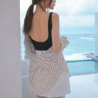 Bare-back Slim-fit Tank Top
