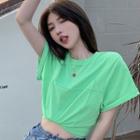 Short-sleeve Round-neck Cropped Top