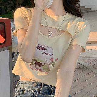 Short-sleeve Printed Cut-out Cropped Top