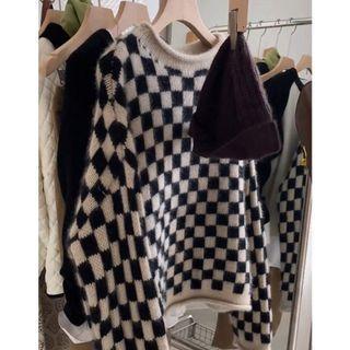 Check Sweater Check - Black & White - M
