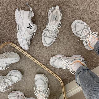 Platform Lettering Lace-up Sneakers
