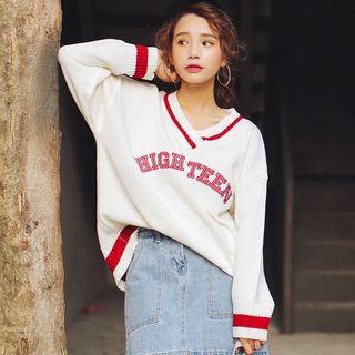 Lettering V-neck Sweater