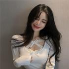 Plain Square-neck Slim-fit Long-sleeve T-shirt