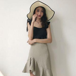 Ruffle Trim Cropped Camisole Top / Plaid Ruffle Hem A-line Skirt