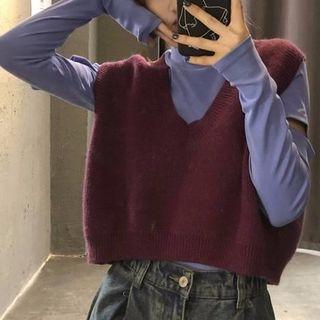 Set: Long-sleeve Turtle-neck T-shirt + Knit Vest