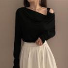 Long-sleeve One-shoulder Plain Top Black - One Size