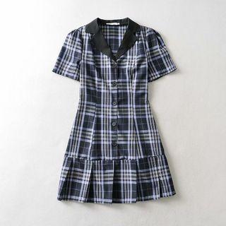 Short-sleeve Open-collar Plaid Pleated Mini A-line Dress