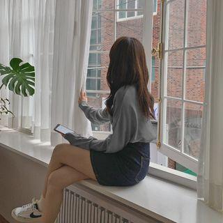 Plain Drop-shoulder Knit Top