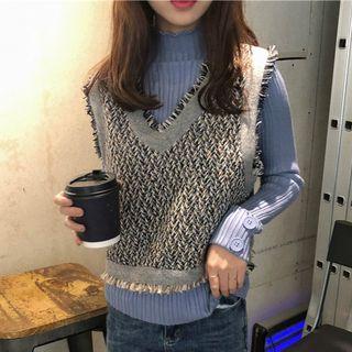 Long-sleeve Mock Neck Knit Top / Fray-hem Knit Vest