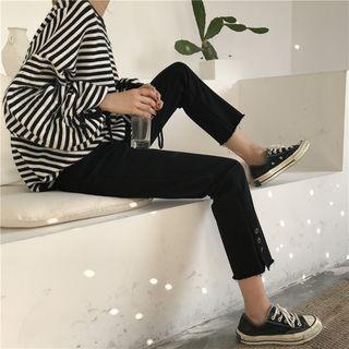Buttoned-side Straight-fit Jeans