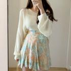 Plain Knit Top / Floral A-line Skirt
