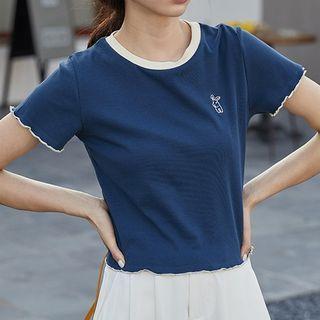Rabbit Embroidered Lettuce Edge Short-sleeve Top