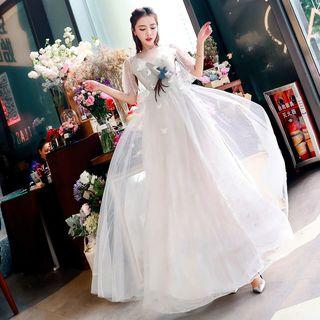Floral Embroidered Short-sleeve Tie-waist Plain Lace Sheath Dress