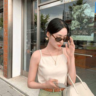 Sleeveless Waffle-textured Top