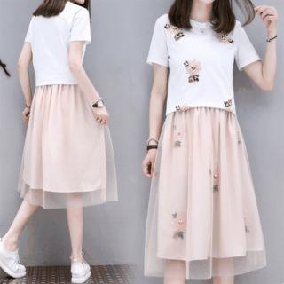 Set: Embellished Short-sleeve T-shirt + Mesh Skirt