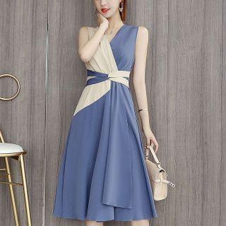 Sleeveless Two-tone Midi Cocktail Dress