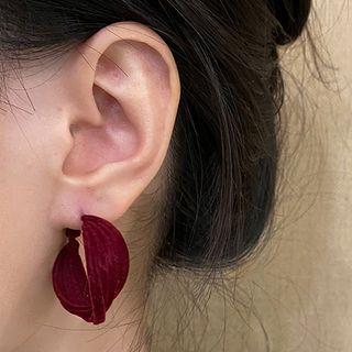 Flocking Twisted Earring