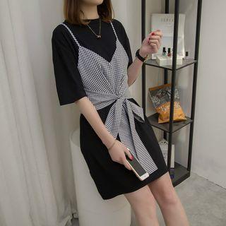 Set: Elbow-sleeve T-shirt Dress + Spaghetti Strap Checker Top