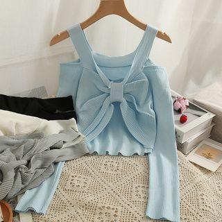 Cutout-shoulder Ribbon Crop Top