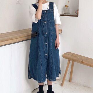 Short-sleeve T-shirt / Denim Midi Pinafore Dress