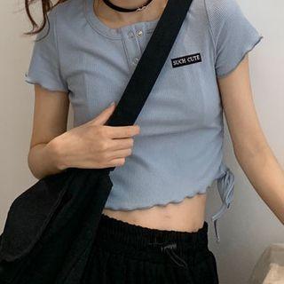 Short-sleeve Buttoned Cropped T-shirt / Cargo Pants