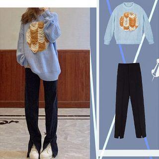 Distressed Sweater / Straight Leg Pants / Set