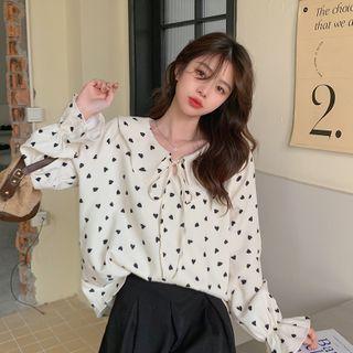 Bell-sleeve Collar Heart Print Blouse